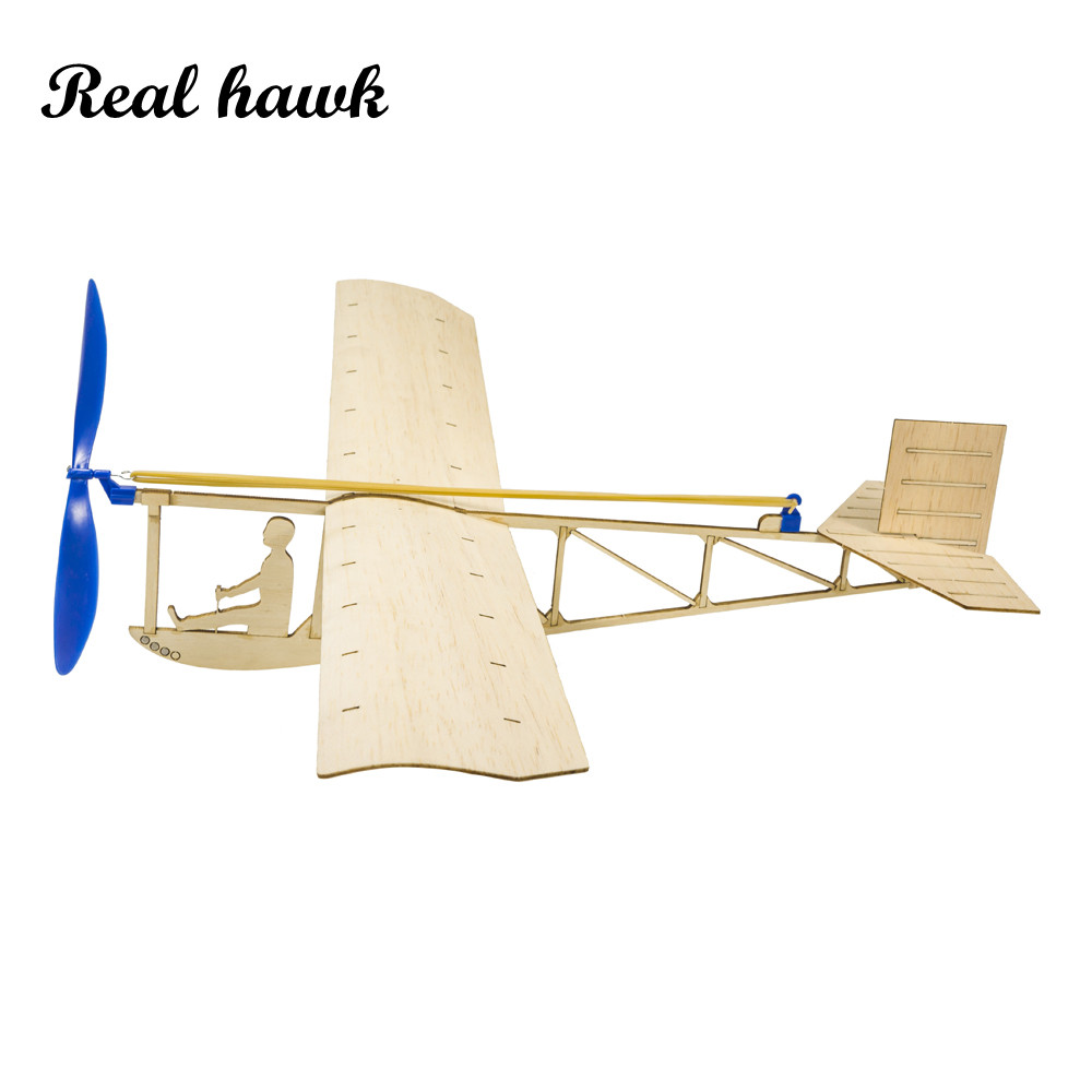 مجموعة طائرة تعمل بشريط مطاطي  - مراجعة Model Kit Plane وسعره