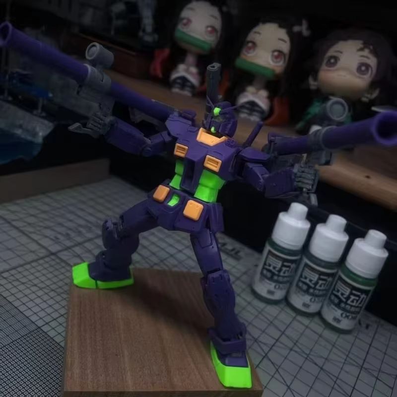 نموذج تجميعي ملون لـ HG 1/144  - مراجعة Model Kit Eva 00 وسعره