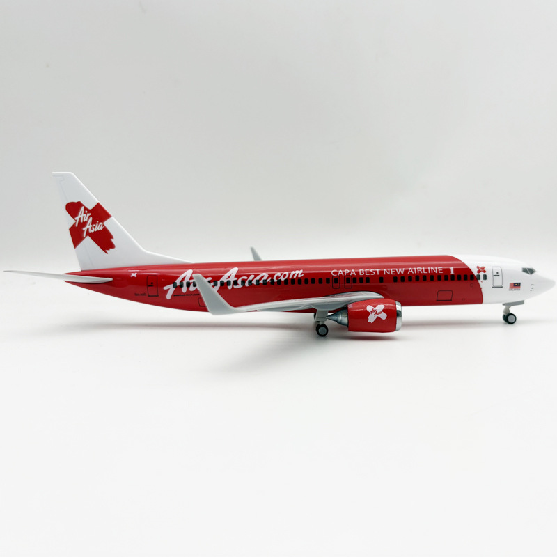نموذج طائرة لعبة بطول 30 سم من - مراجعة Model Kit Plane وسعره