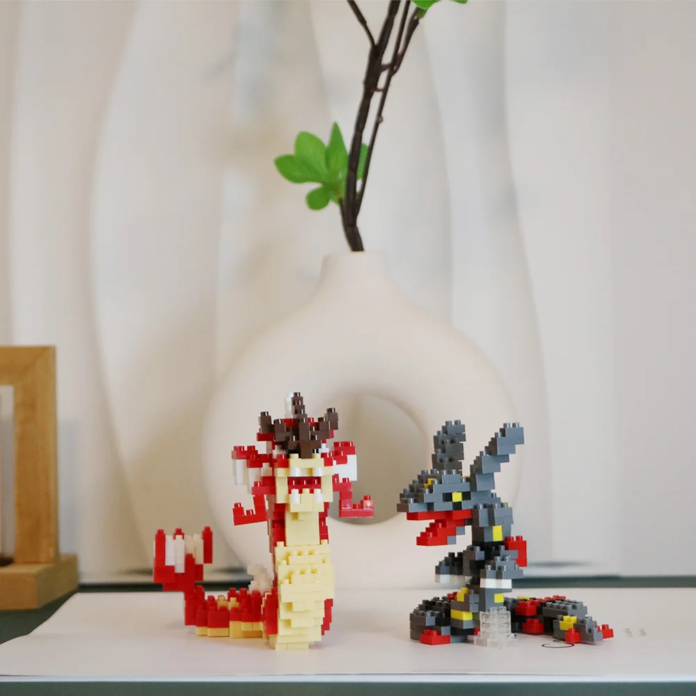البوكيمون مايكرو اللبنات الأحم - مراجعة Model Kit Rayquaza وسعره