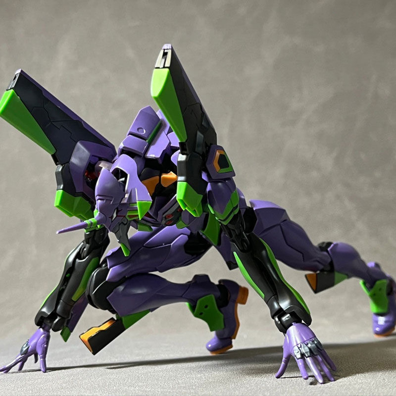 الأسهم الساخنة Rg Evangelion أ - مراجعة Model Kit Eva 00 وسعره