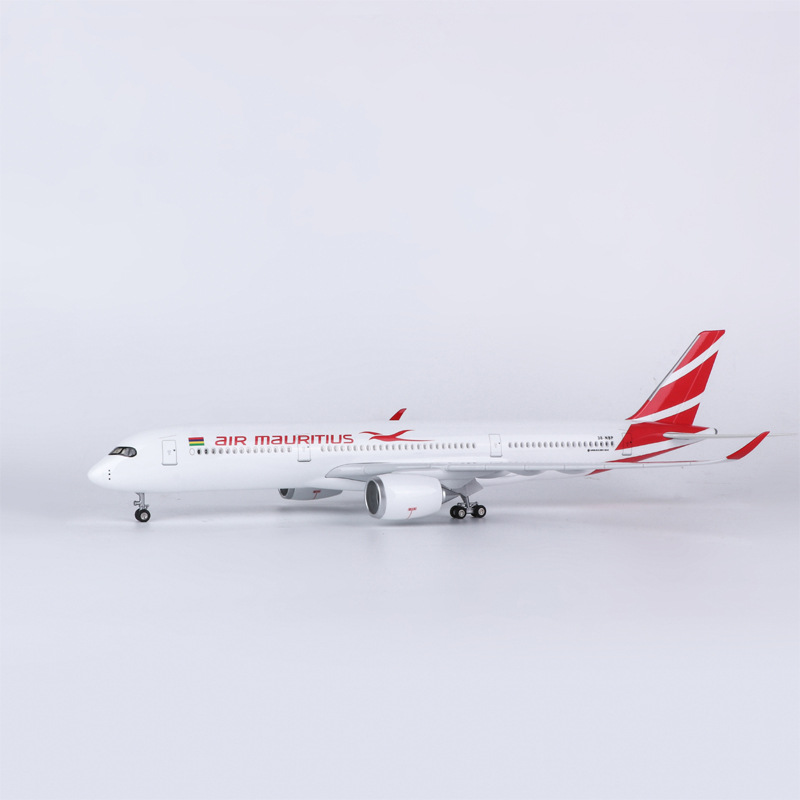 نموذج طائرة موريشيوس A350 بطول - مراجعة Model Kit Plane وسعره